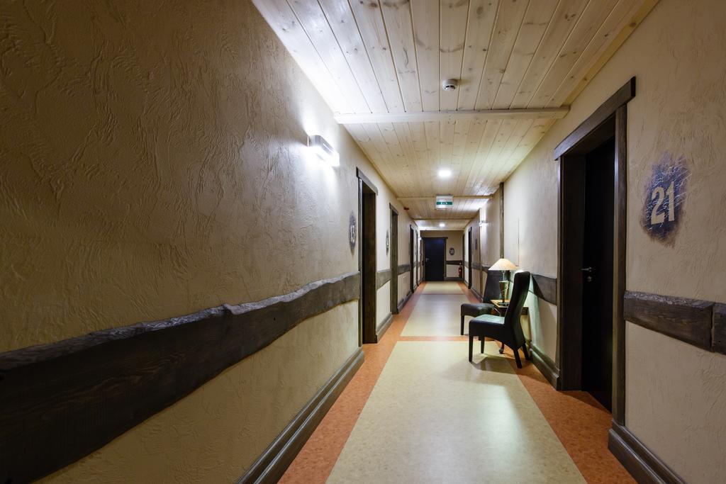 Agate Hotel Ozolnieki Exteriör bild